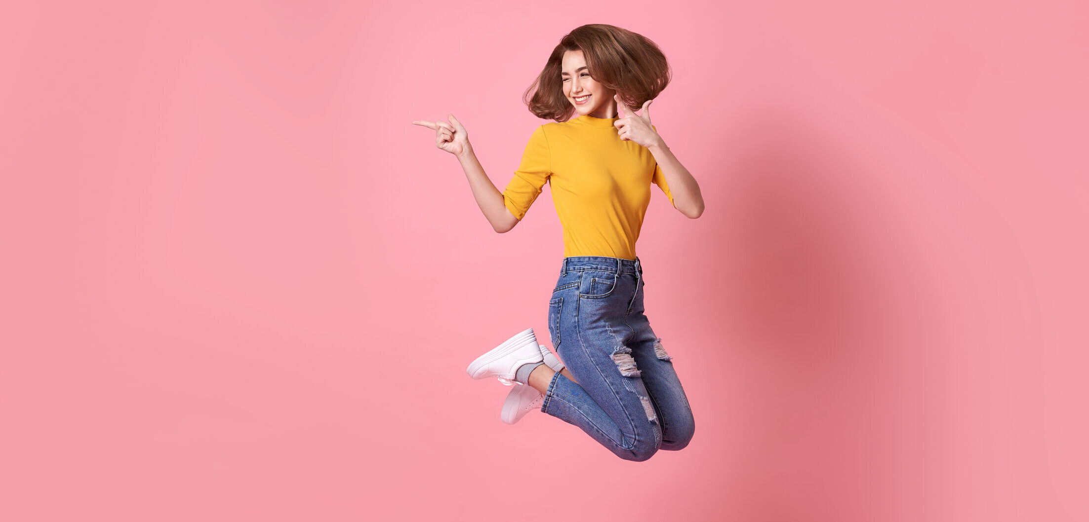 Fashion Identity